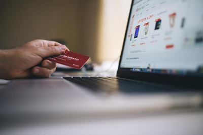 Virtual Credit Cards for Safe Online Shopping 